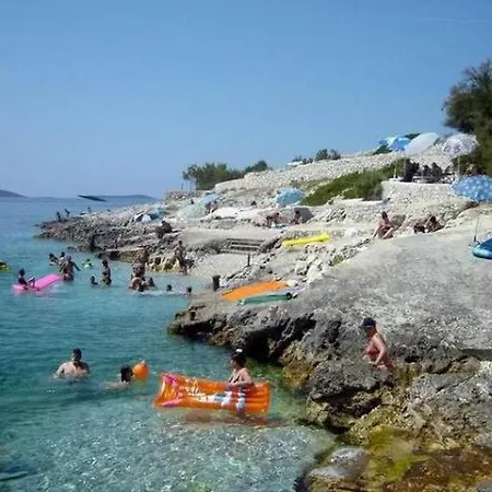 In Okrug Gornji With Sea View, Balcony, Air Conditioning, Wifi 5161-2 Apartment Trogir