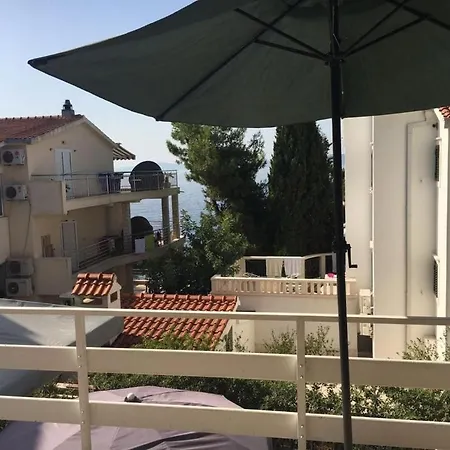 In Okrug Gornji With Sea View, Balcony, Air Conditioning, Wifi 5161-2 Trogir
